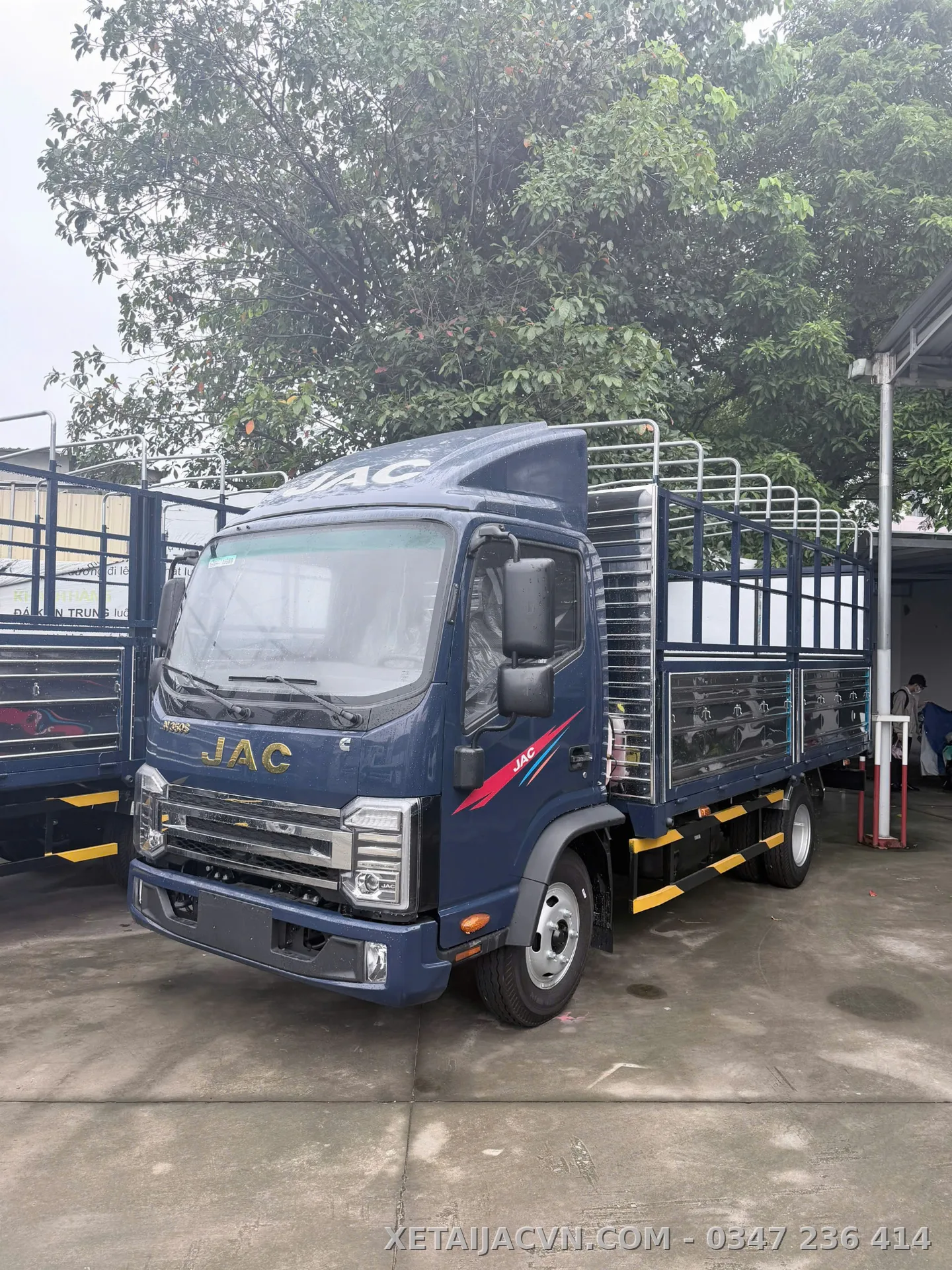 Thùng mui bạt tiêu chuẩn