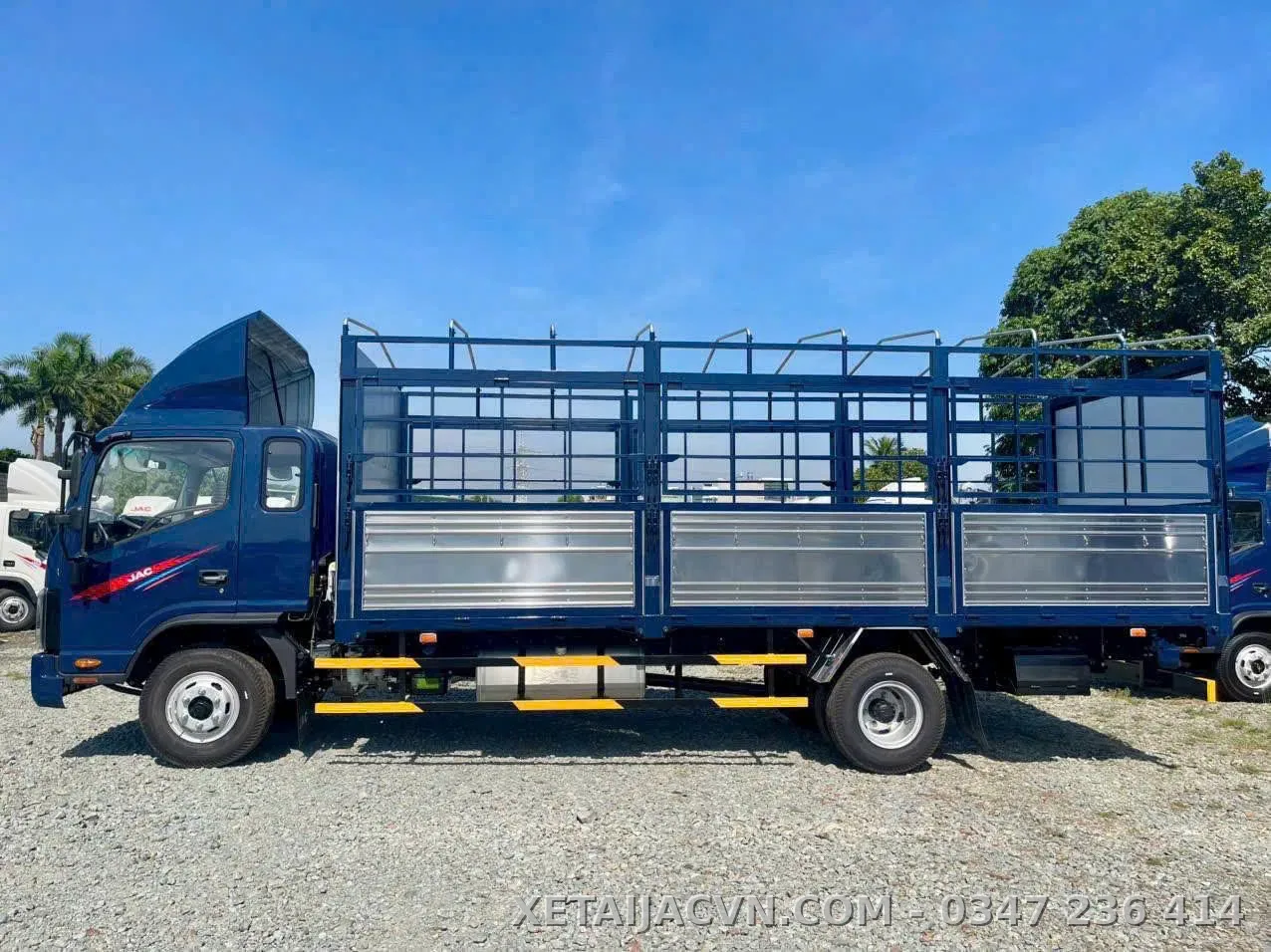 thùng mui bạt tiêu chuẩn
