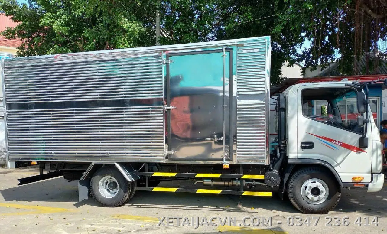 Jac N350 Plus E5A Thùng kín