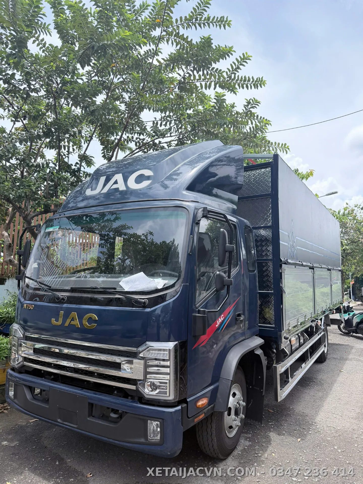 Thùng inox bửng nhôm cao cấp