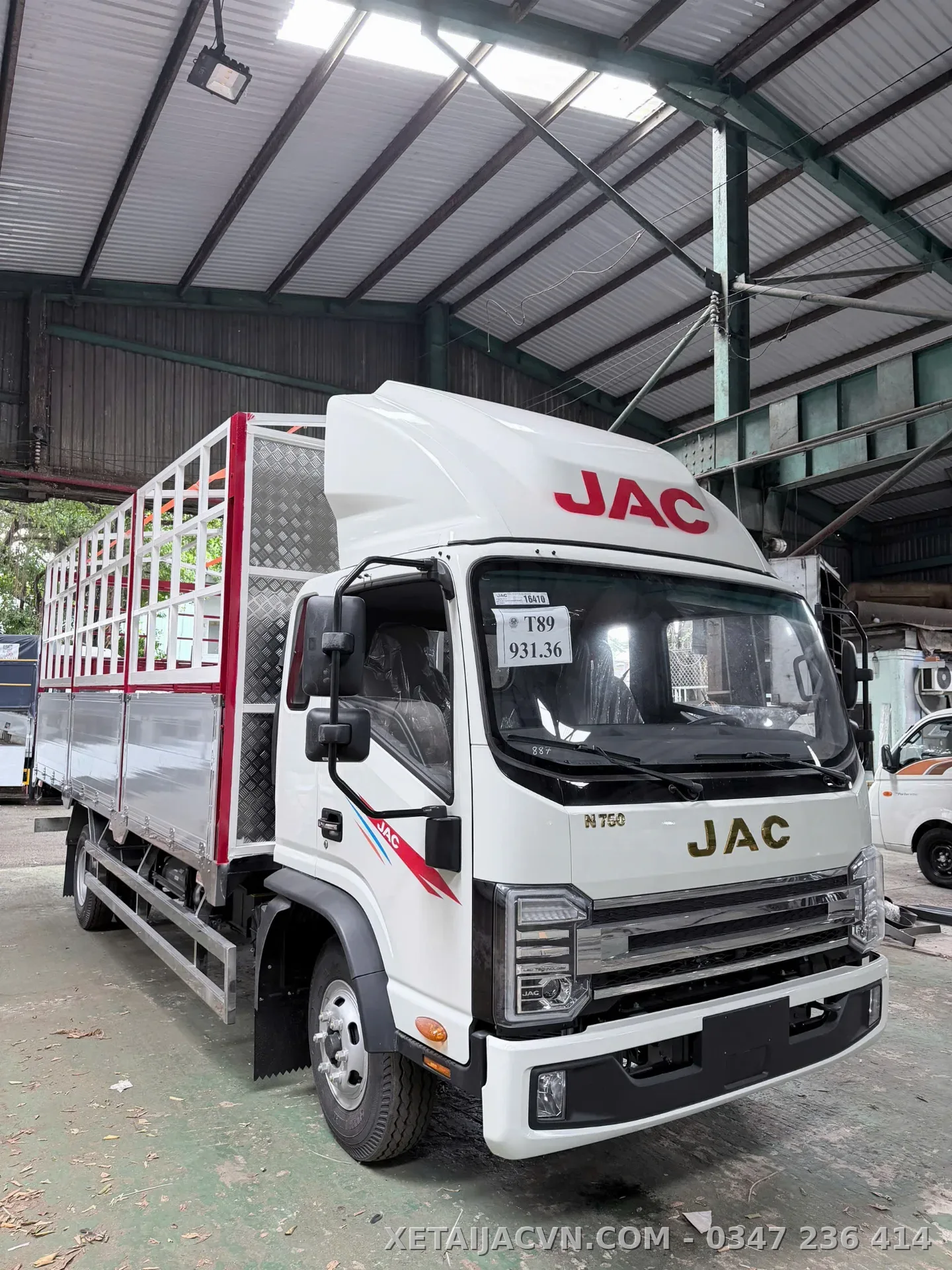 Thùng inox bửng nhôm tiêu chuẩn