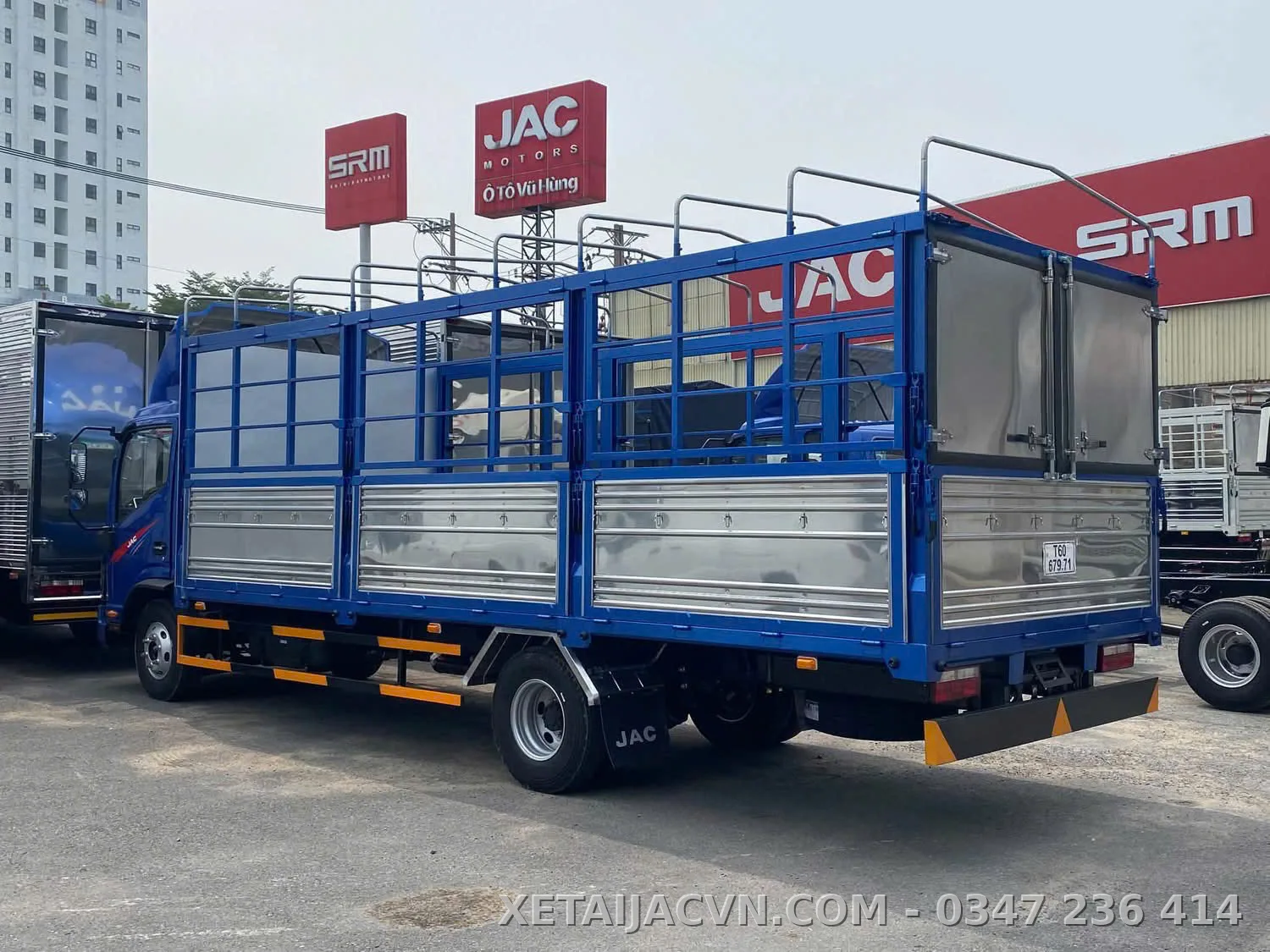 Thùng mui bạt tiêu chuẩn