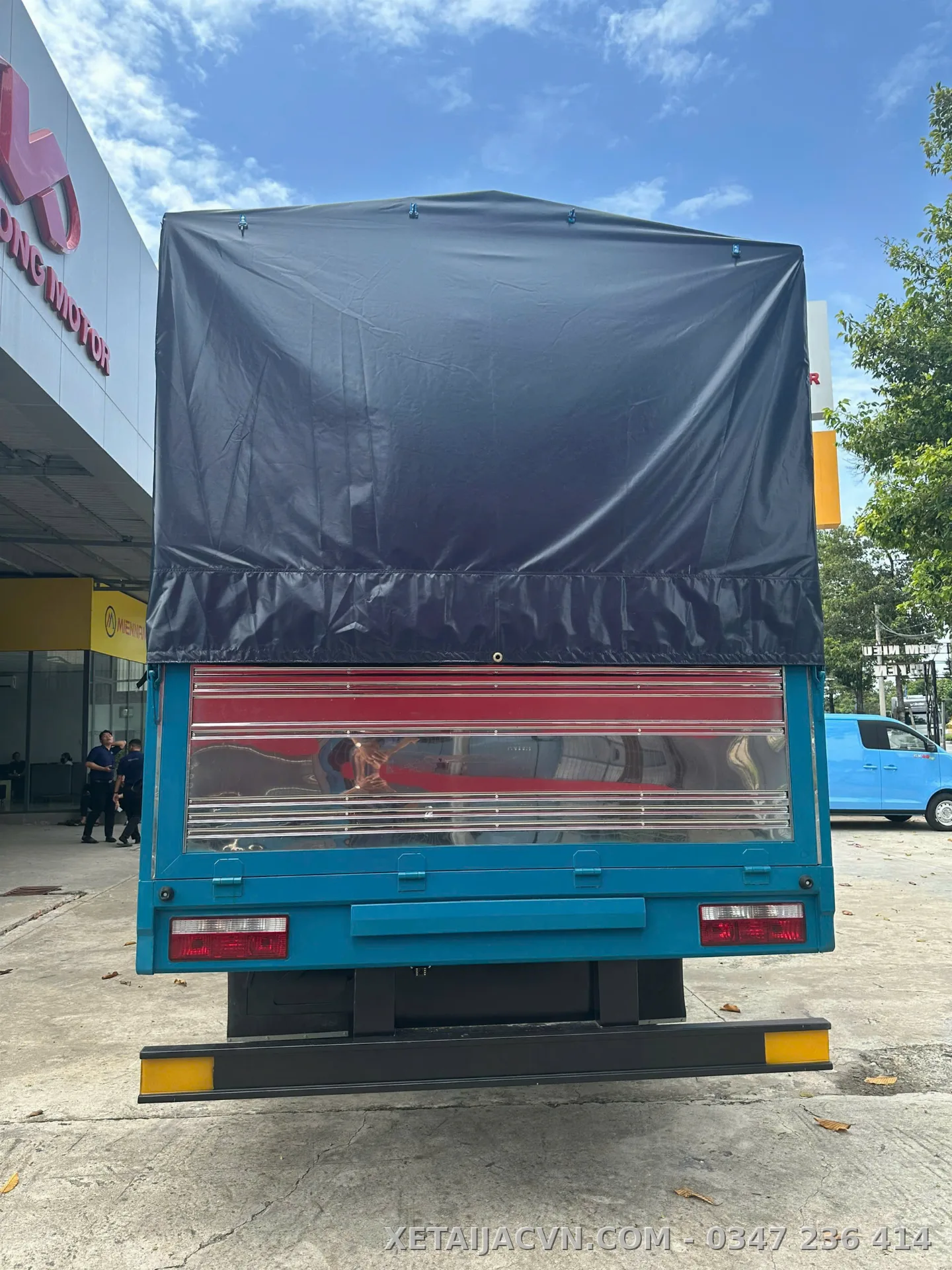 Thùng bạt tiêu chuẩn